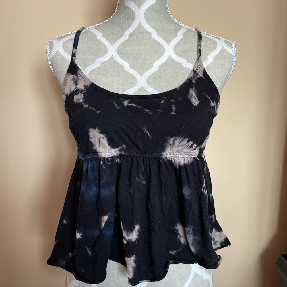 Urban outfitters crochet detail back, tie dye type print